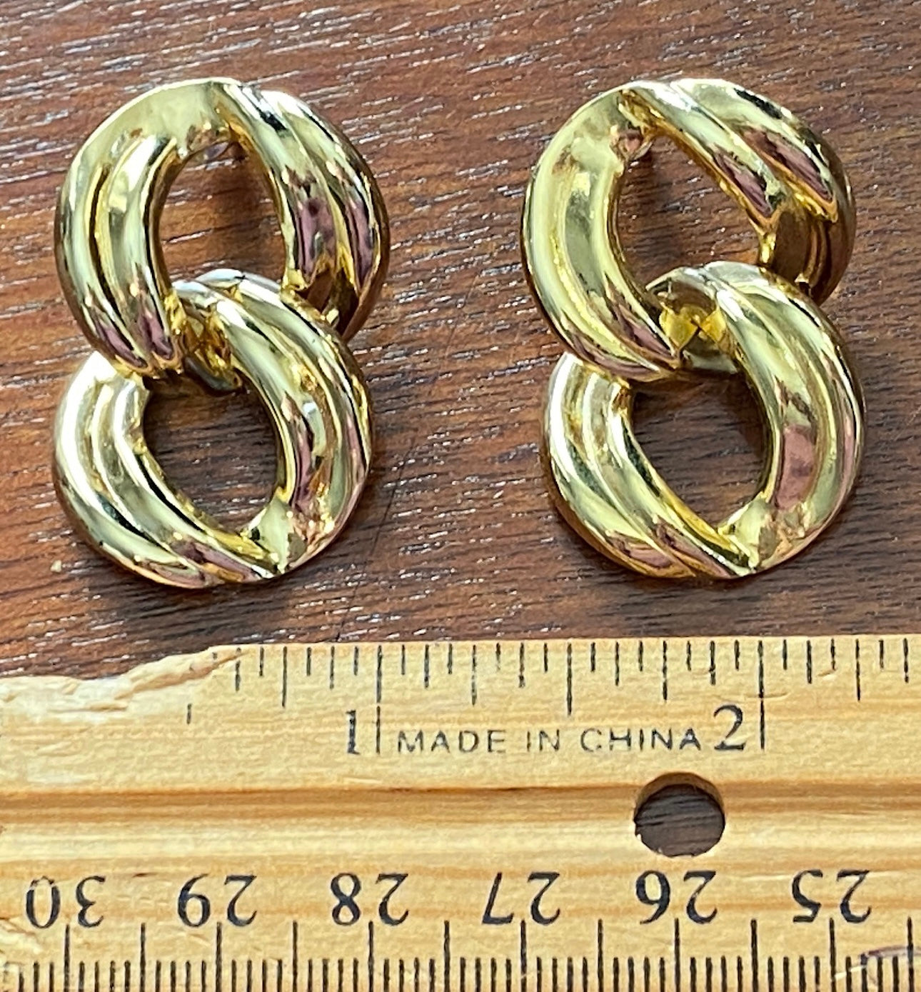 Vintage 80's Gold Tone Pierced Earrings Drop Dangly