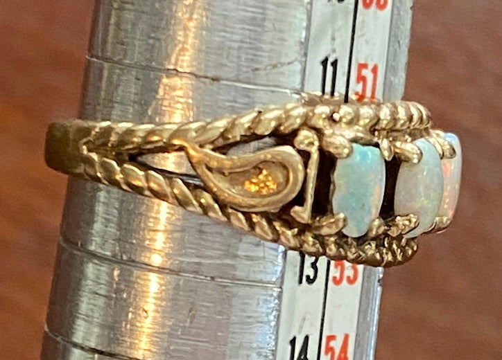 Vintage 10k Yellow Gold Oval Fire Opal 3 Stone Ring Sz 6