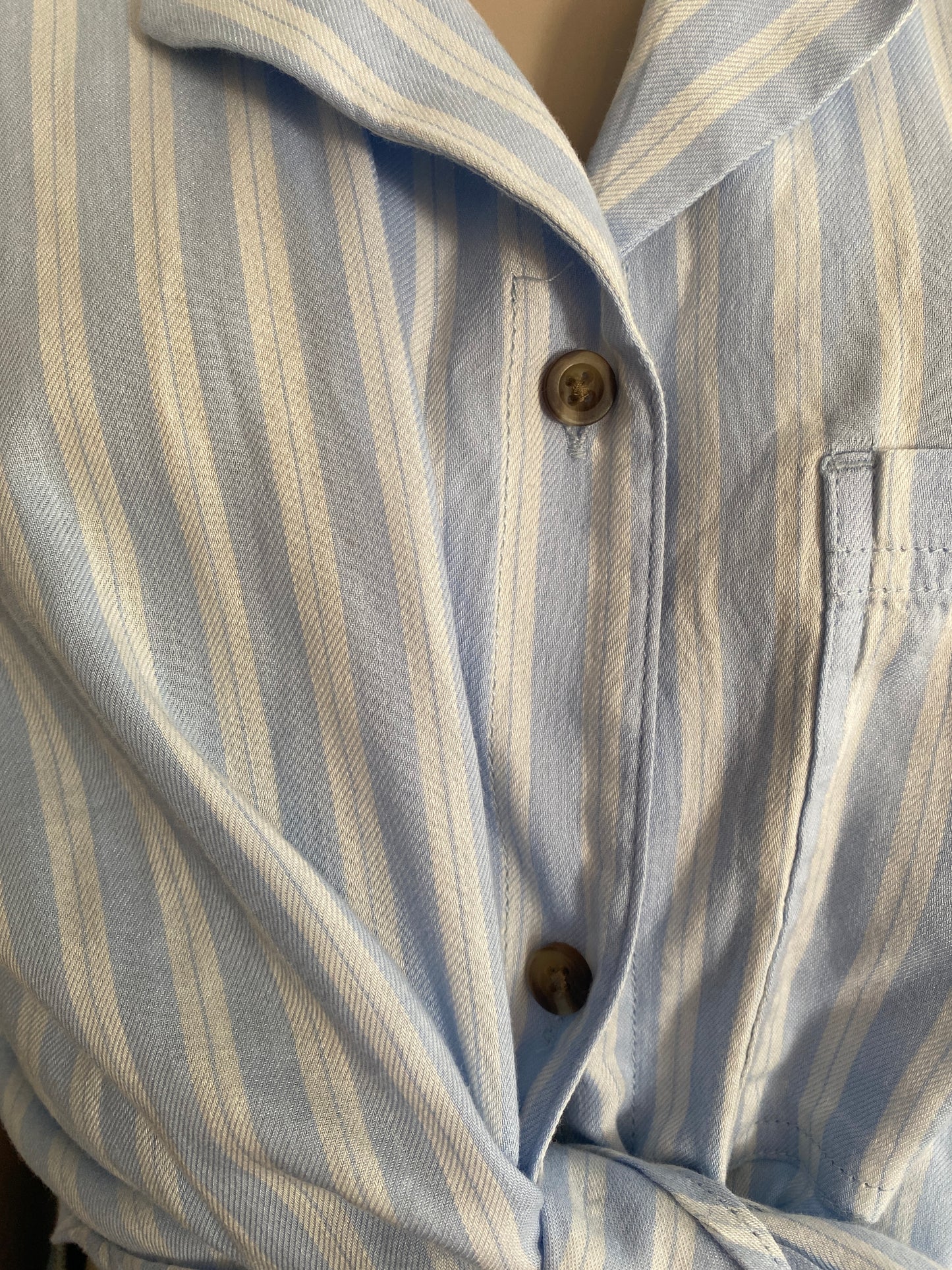 So Blue White Vertical Stripe Button Front Sleeveless Shirt Sz L