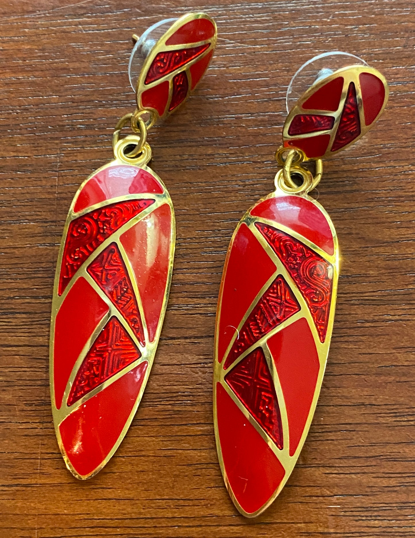 Gorgeous 80's Cherry Red Enamel Drop Dangle Pierced Earrings