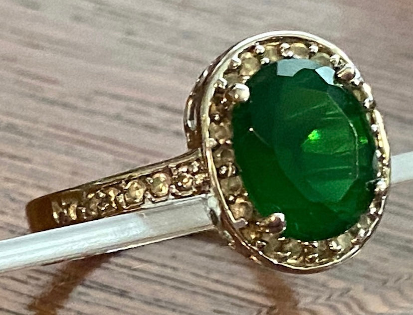 Sterling Silver 925 Oval CZ Simulated Emerald Diamond Ring Sz 8
