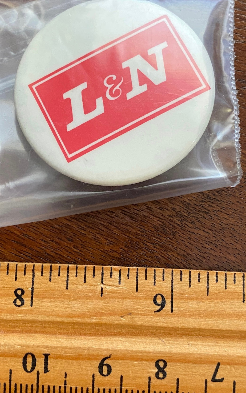 Louisville Nashville L&N Railroad Train Souvenir Button Pin