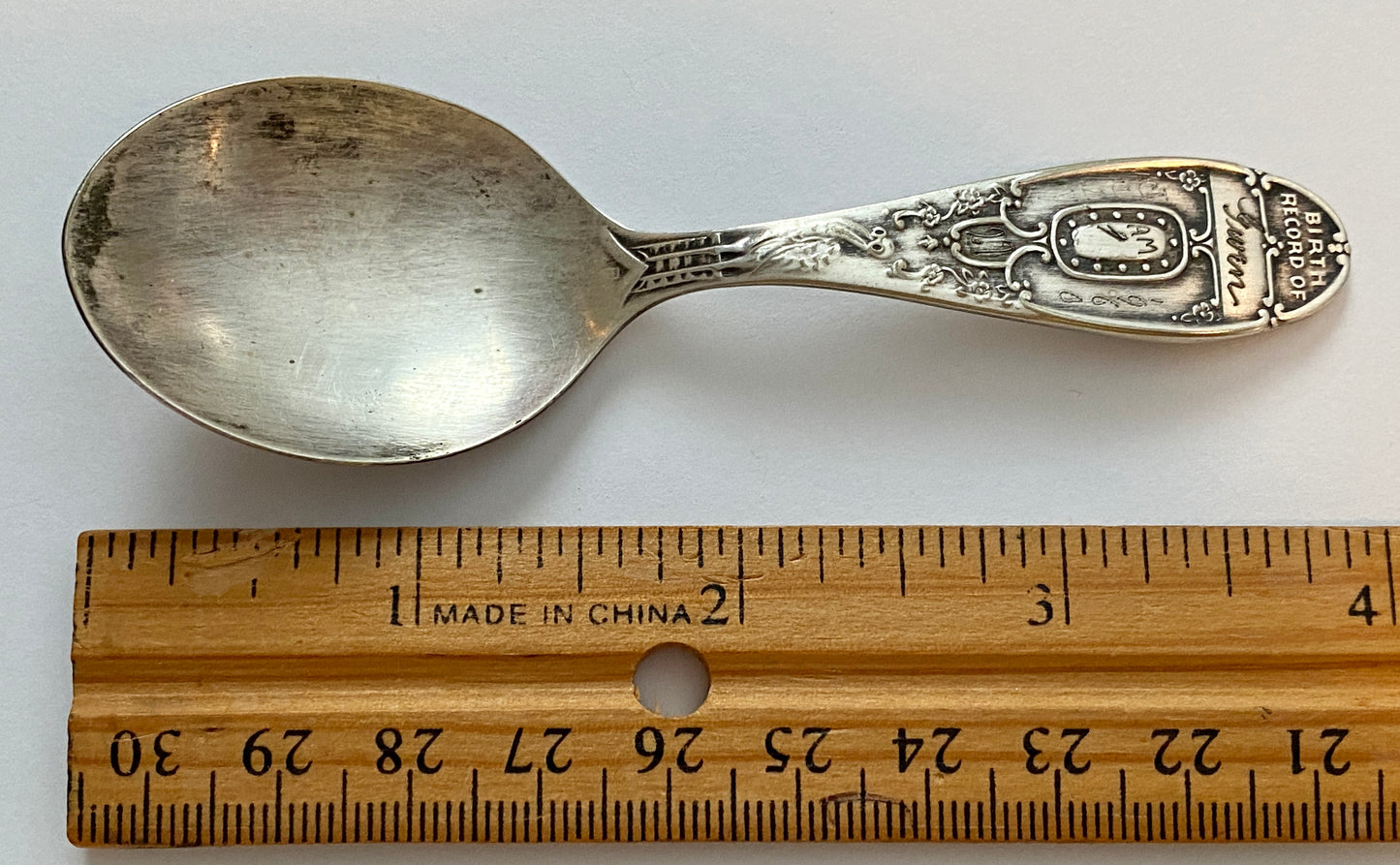 WM Rogers International Silver Birth of Record Baby Spoon 'Gwen'