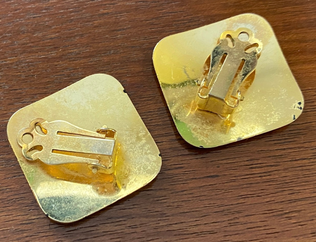 Vintage 80's Gold Ton Metal Square Black Striped Streaks Clip on Earrings