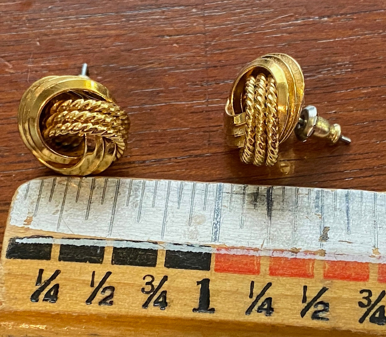 Vintage Gold Tone Knot Rope Stud Earrings