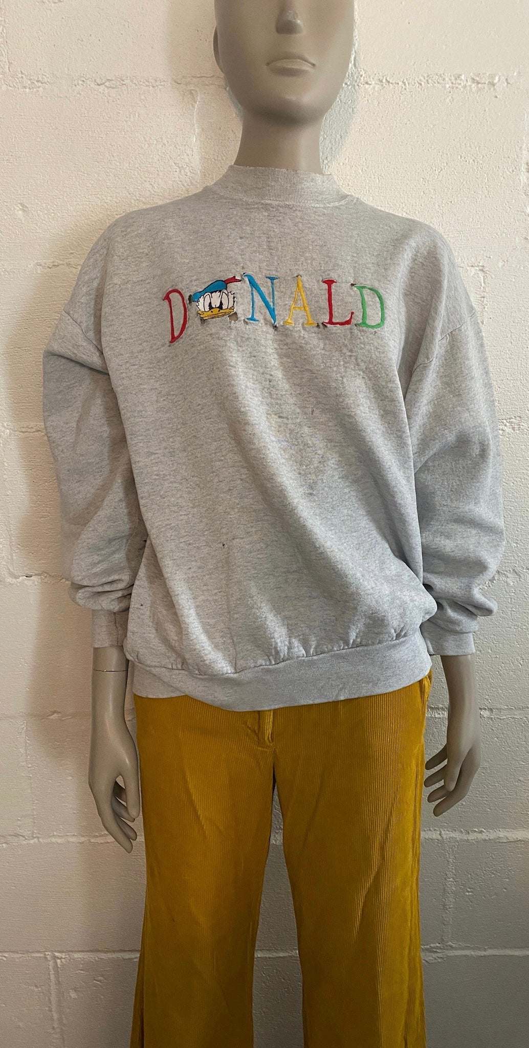 Vintage Disney Mickey & Co Donald Duck Embroidered Sweatshirt Sz XL