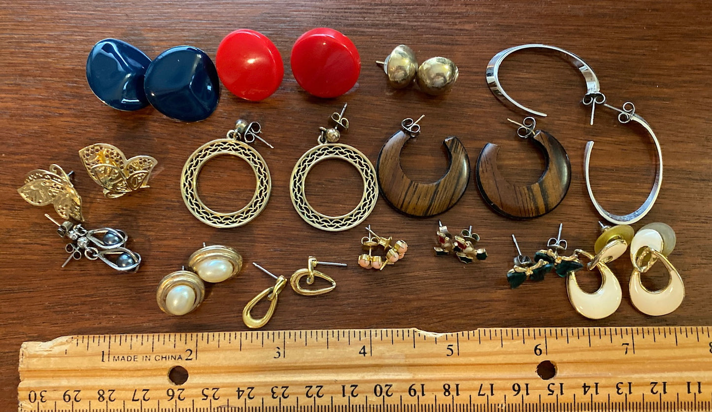 Lot of Vintage to Now Pierced Earrings Faux Pearl Wood Silver Gold Tone