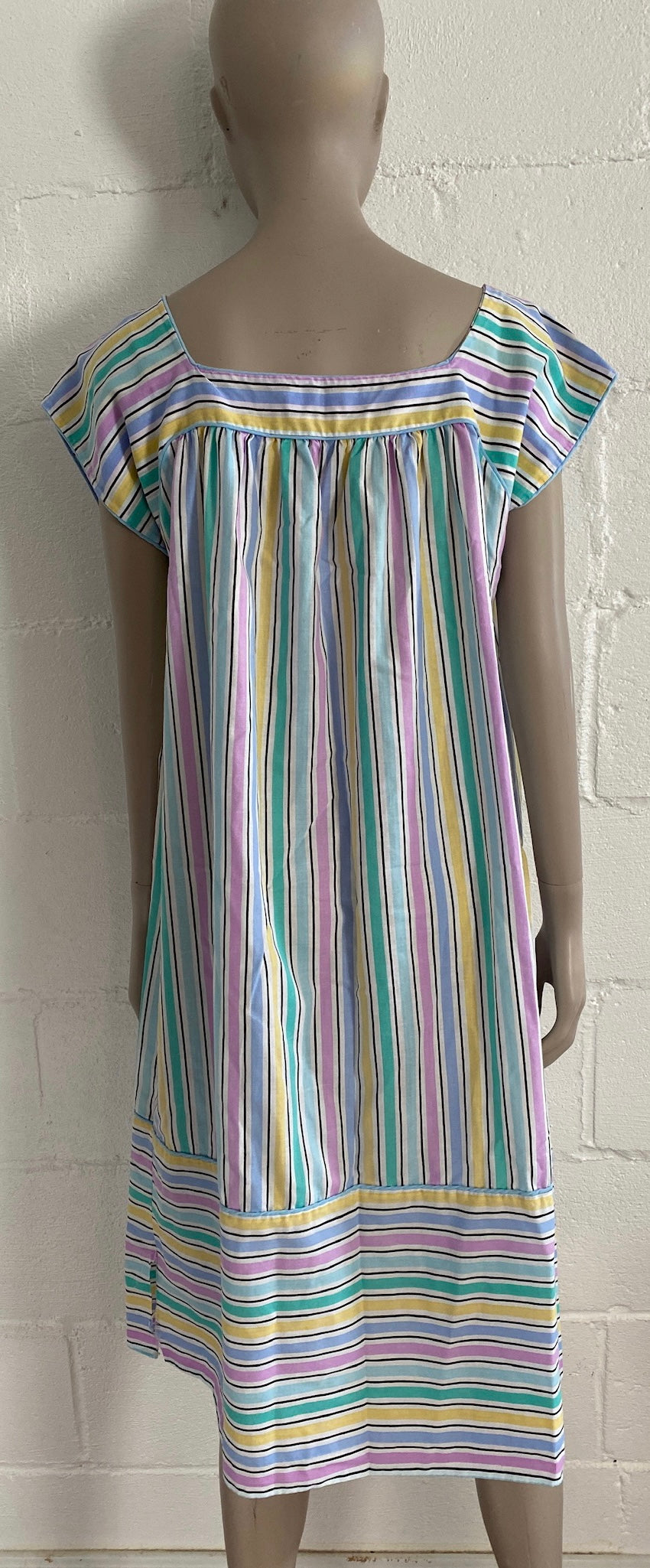 Vintage Komar 70's House Casual Dress Muumuu Pastel Stripes Sz L
