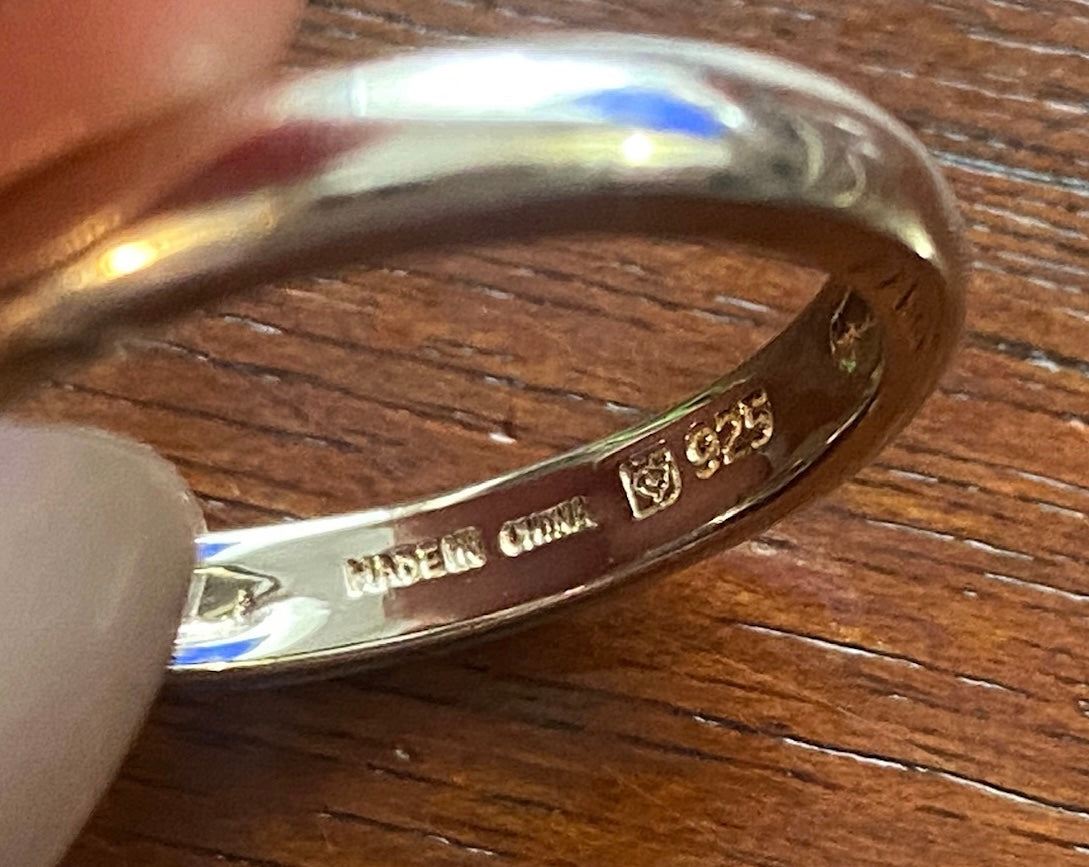 Sterling Silver 925 Wedding Band Ring Sz 8