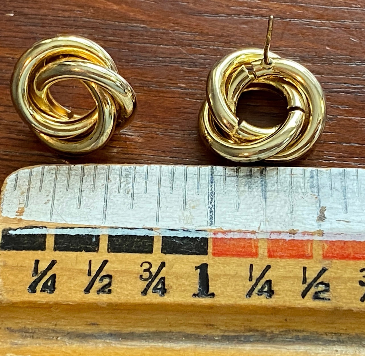 14k Yellow Gold Love Knot Stud Earrings Pierced 3.4g