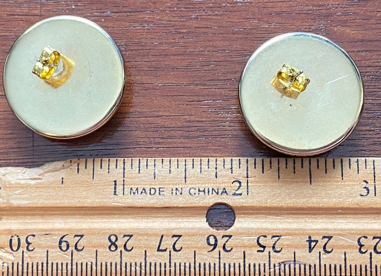 Vintage 80's Gold Tone Round Button Flower Pierced Earrings
