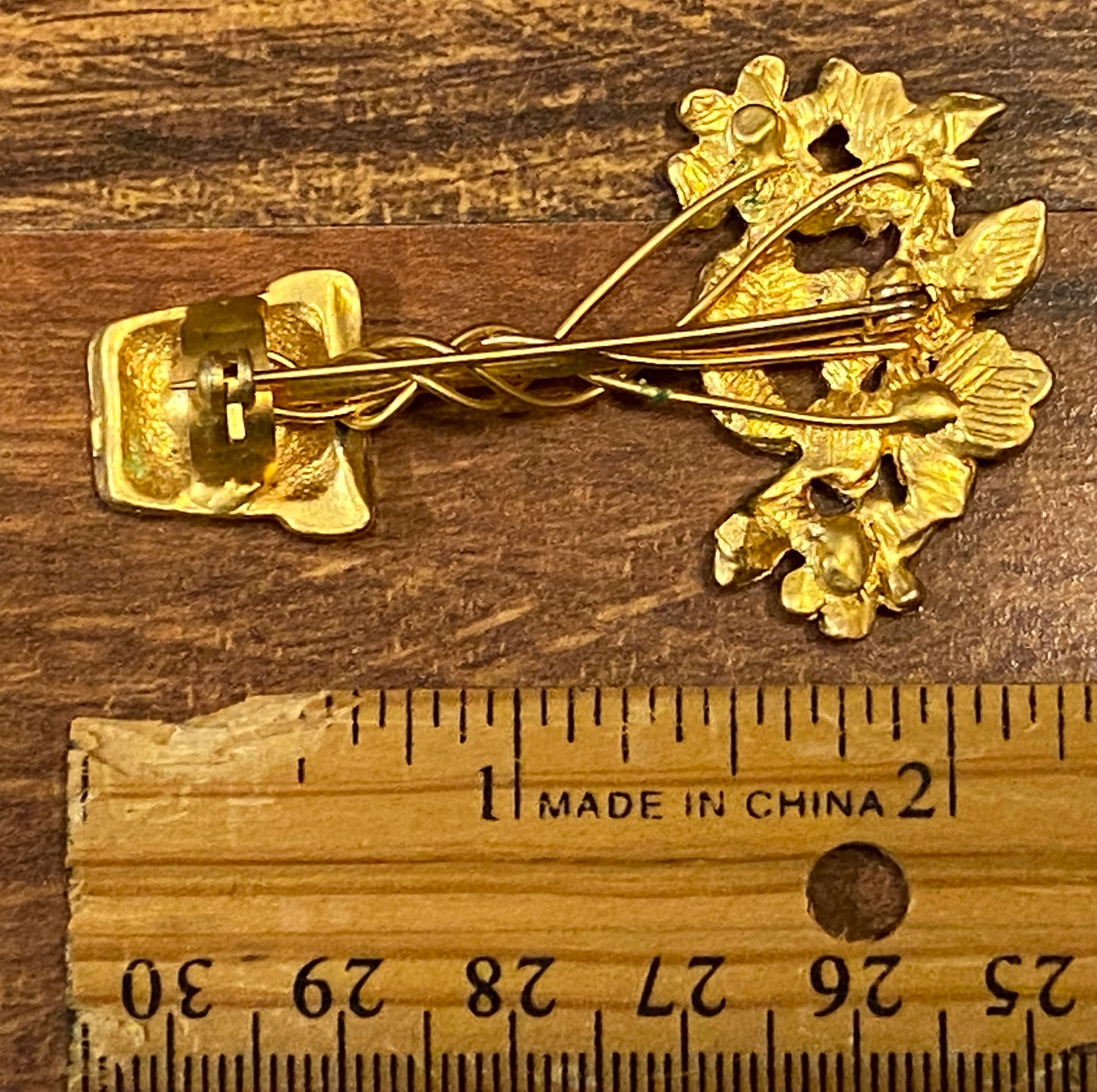 Vintage Enamel Brushed Matte Gold Tone Metal Flower Plant Large Brooch Pin