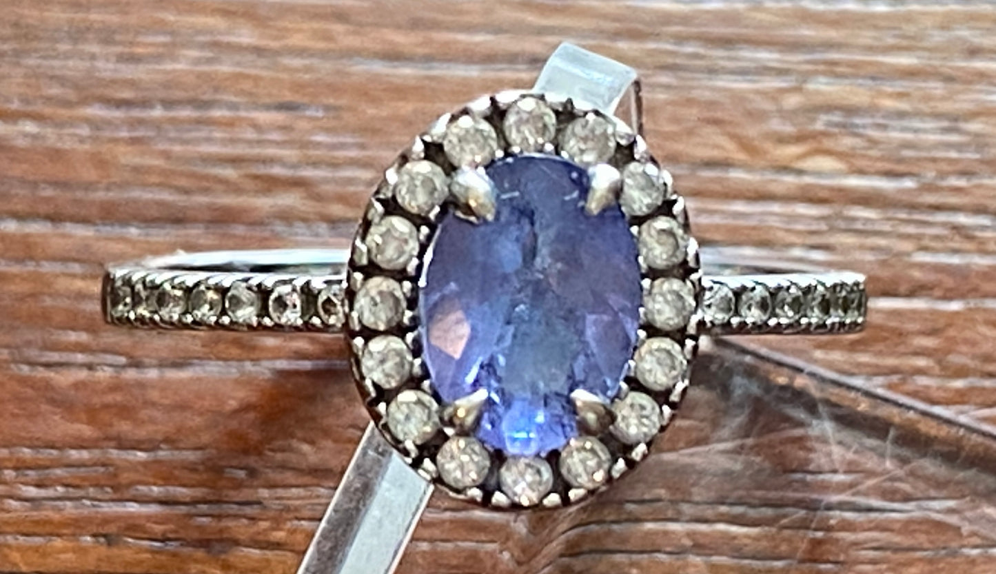 10k White Gold Amethyst Oval Solitaire CZ Halo Ring Sz 6.75
