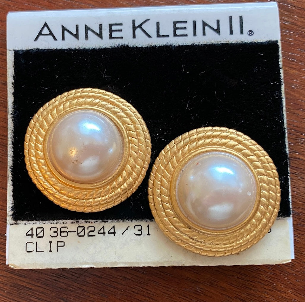 Vintage Anne Klein Gold Rope Faux Pearl Cabochon Clip on Earrings