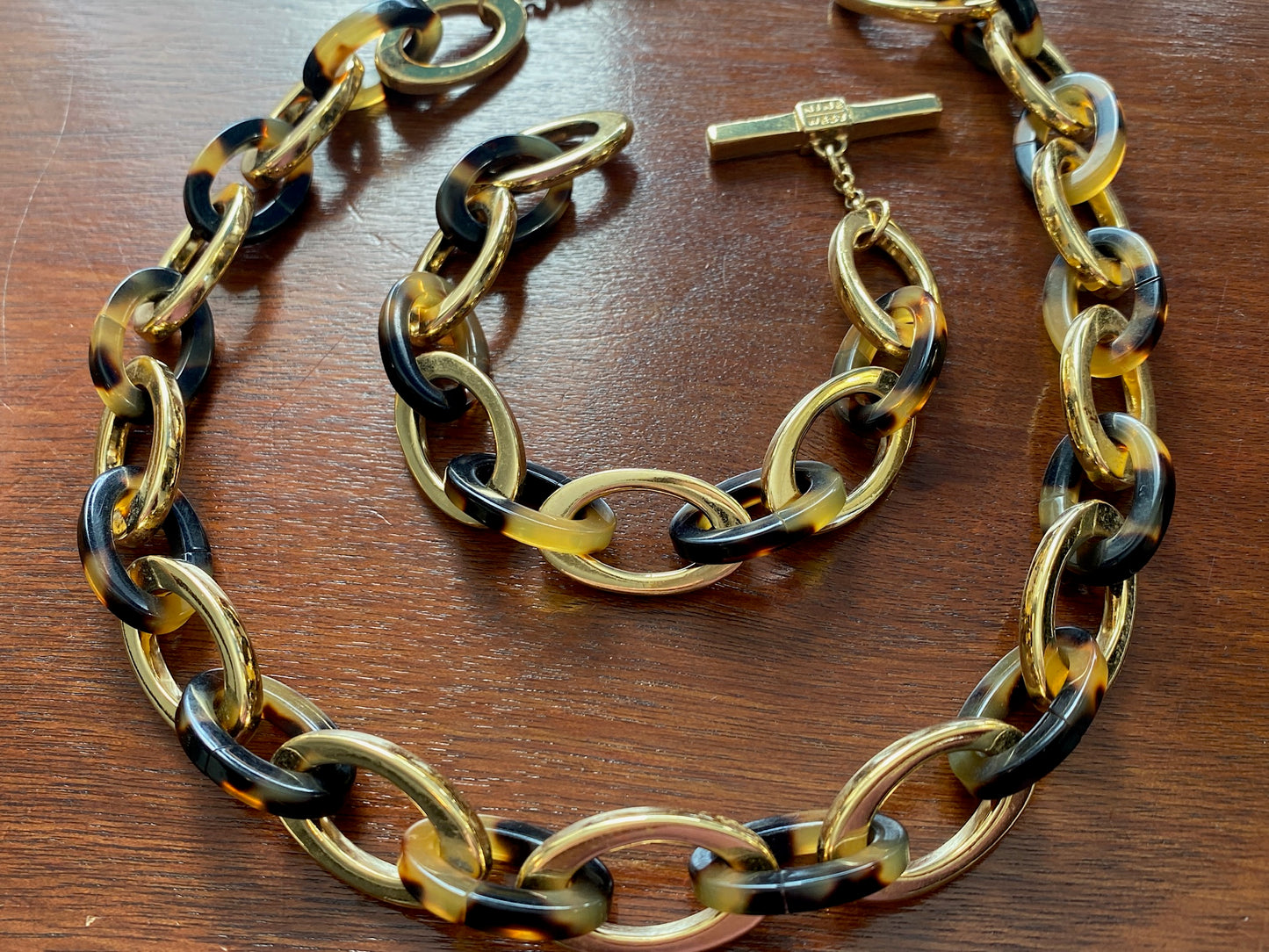 Nine West Gold Tone Chain Faux Tortoise Shell Necklace Bracelet Set