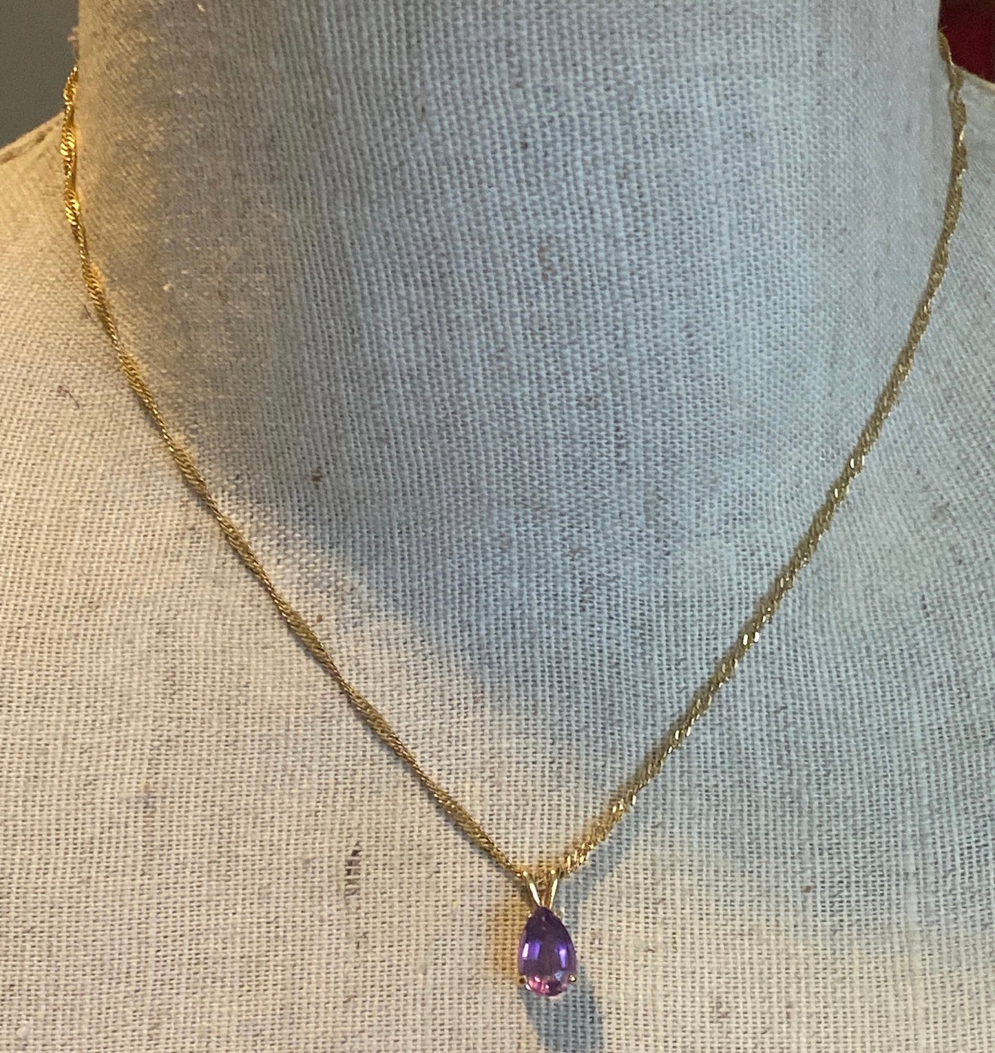 10k Yellow Gold Twist Chain Necklace 14k Pear Shaped Amethyst Pendant