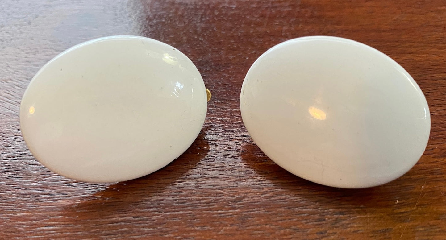 Vintage Signed Trifari White Oval Enamel Clip On Earrings