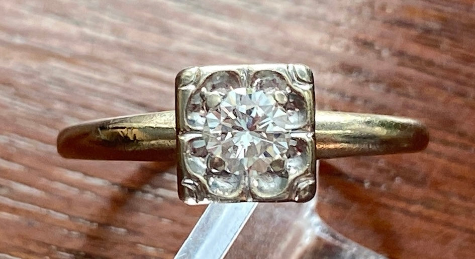 Vintage 14k White Gold Round .25ct Diamond Solitaire Engagement Ring Sz 7.75