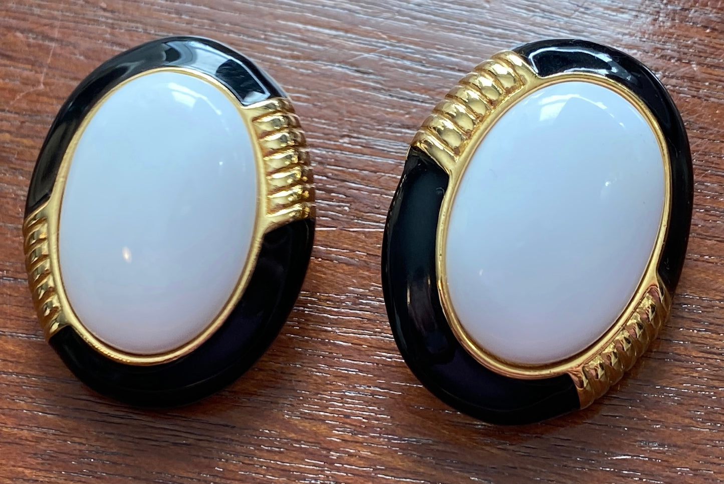 Vintage 80's Monet Black White Gold Clip on Earrings Cabochon