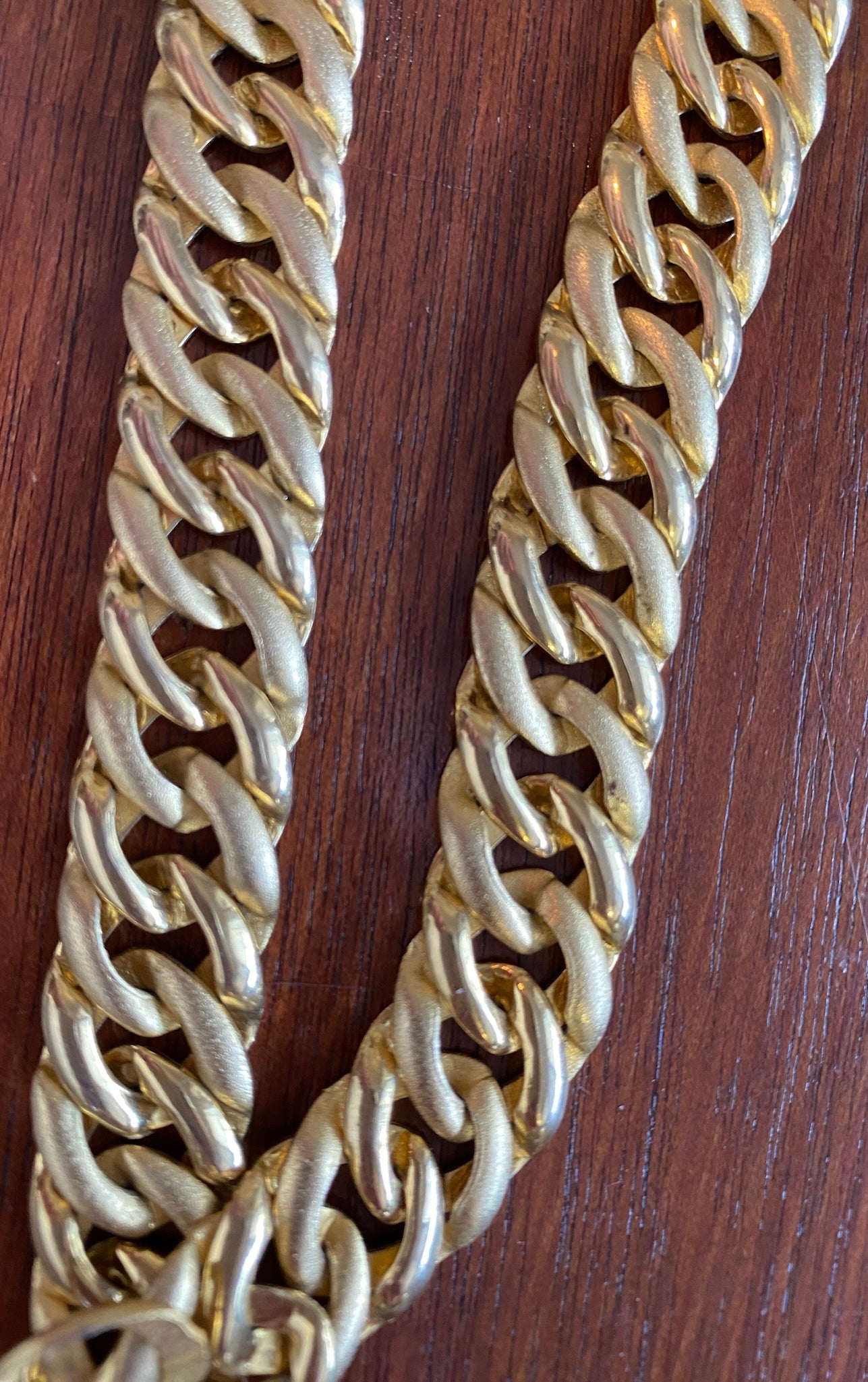 Vintage 80's Two Tone Gold Textured Shiny Curb Link Collar Necklace