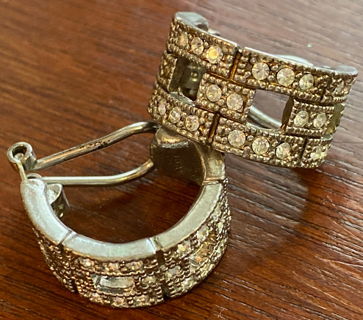 Vintage Kenneth Jay Lane KJL Silver Tone Rhinestone Clip On Earrings
