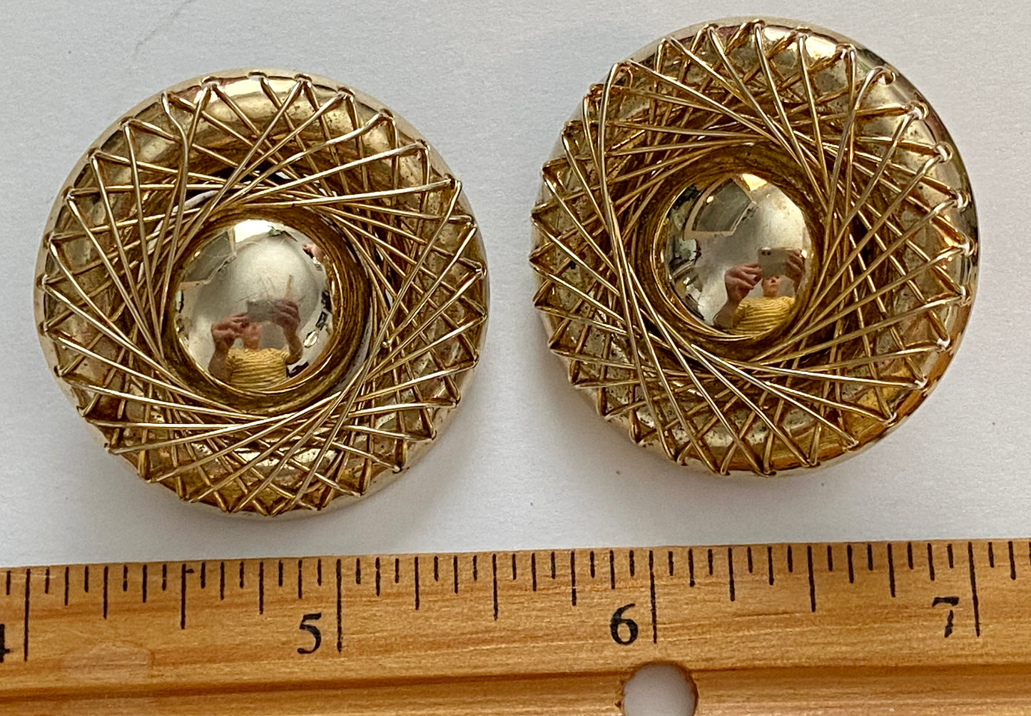 Vintage Large Gold Tone Metal Round Wire Clip on Earrings