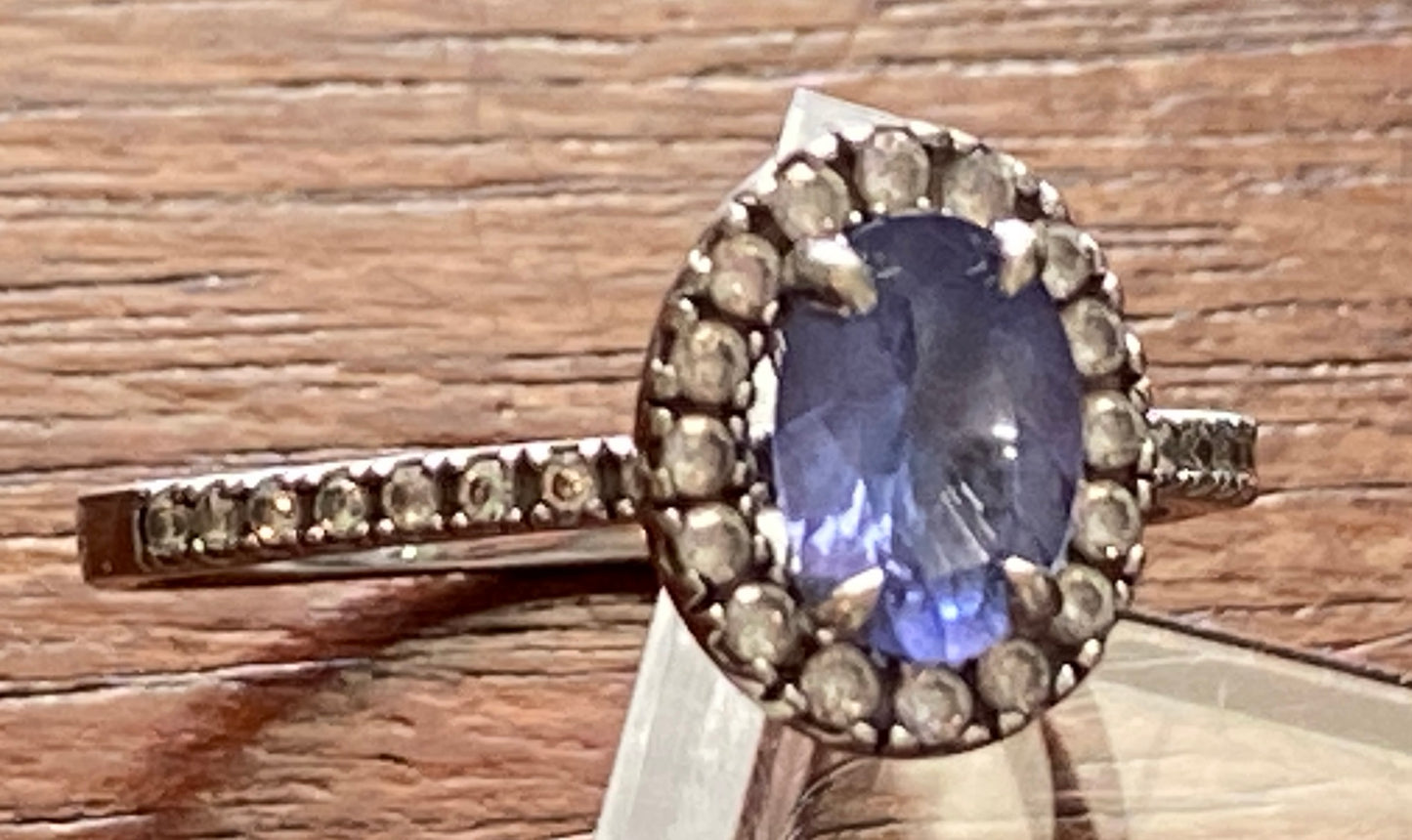 10k White Gold Amethyst Oval Solitaire CZ Halo Ring Sz 6.75