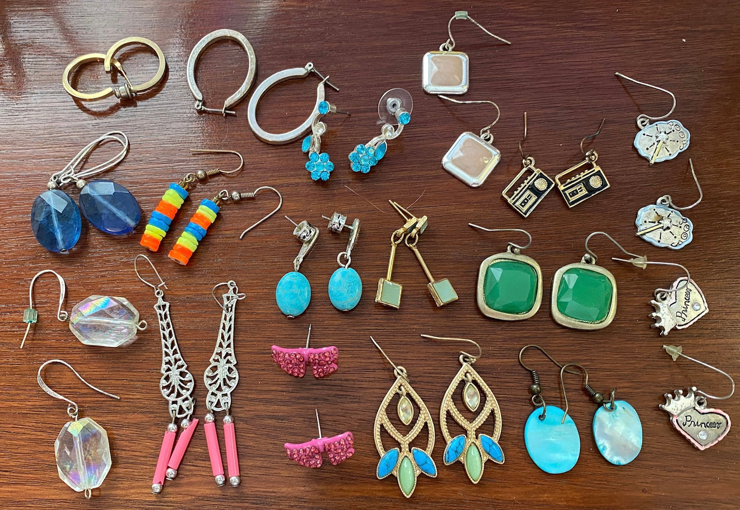 Huge Lot of Vintage to Now Pierced Earrings Dangly Hoop Beaded Fun Retro