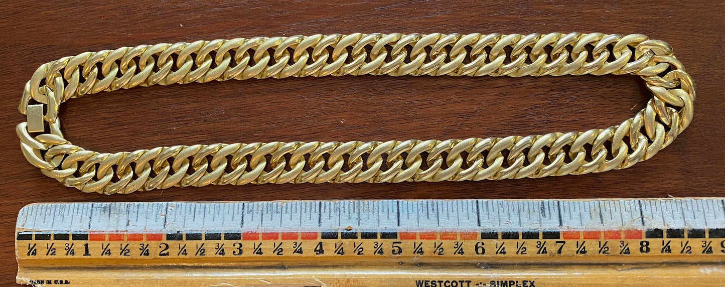 Vintage 80's Two Tone Gold Textured Shiny Curb Link Collar Necklace
