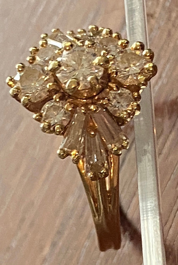 14k Yellow Gold Round Tapered Baguette Diamond Cluster Ring Sz 7.5