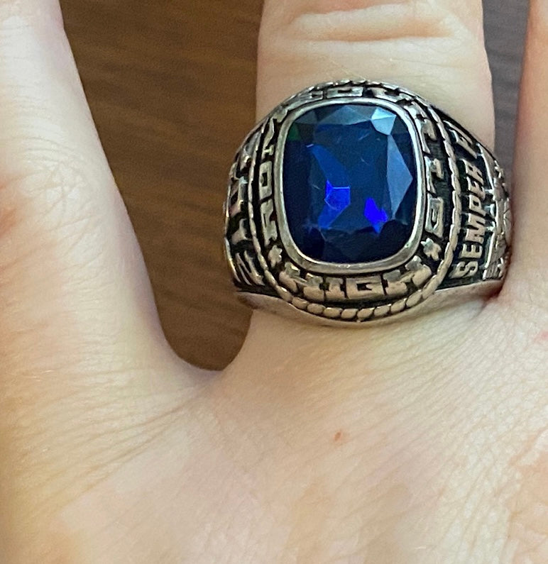 2012 Romeoville High Semper Fi Class Ring Sz 8 Blue Glass Stone