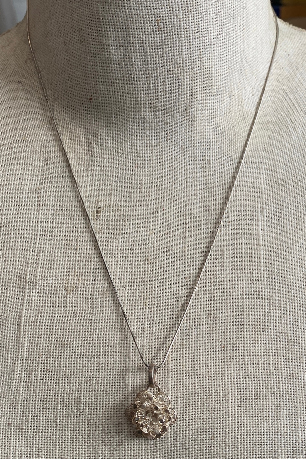 Sterling Silver 925 Filigree Flower Snake Chain Pendant Necklace