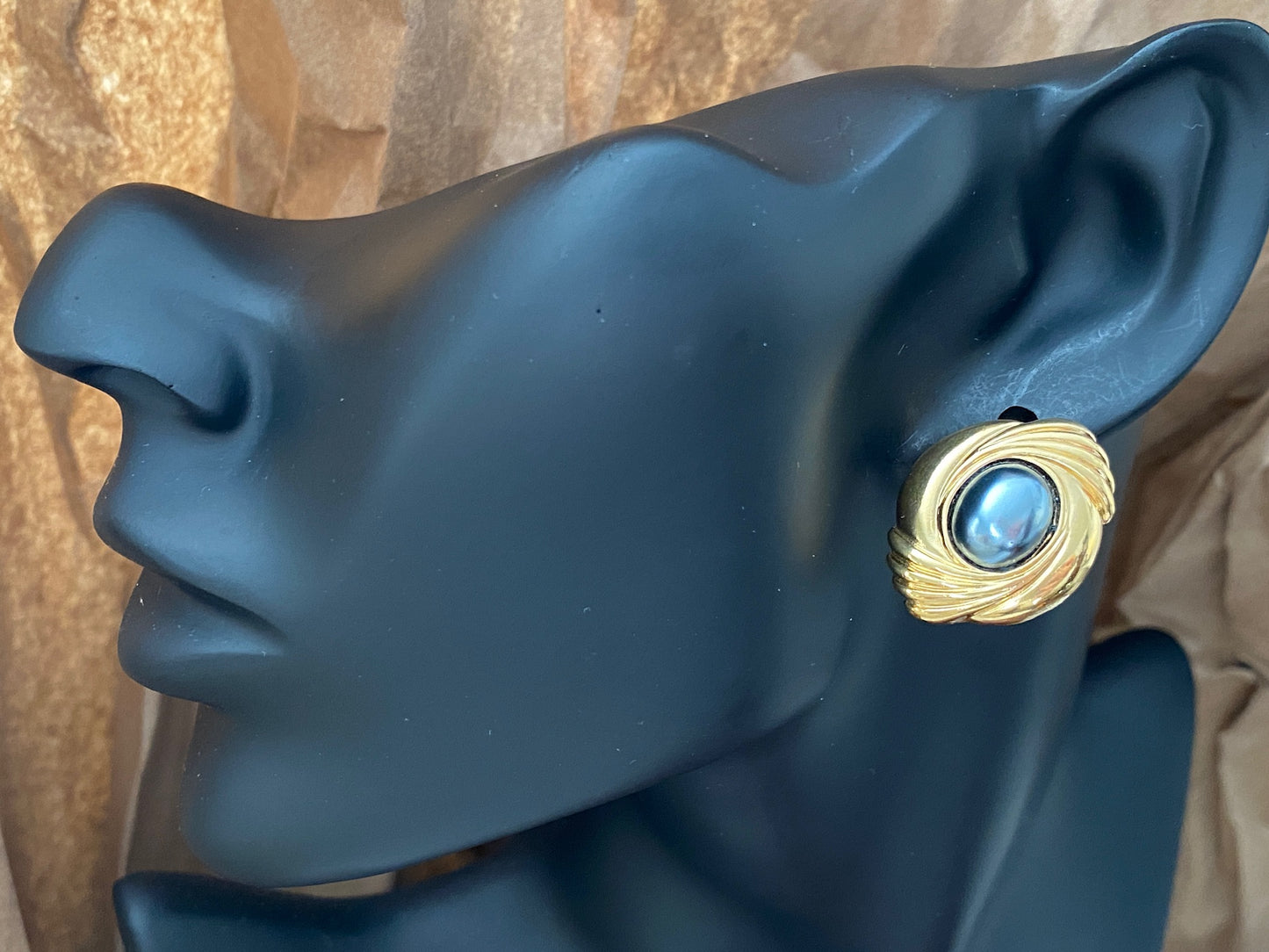 Vintage Gold Tone Gunmetal Cabochon Clip on Earrings