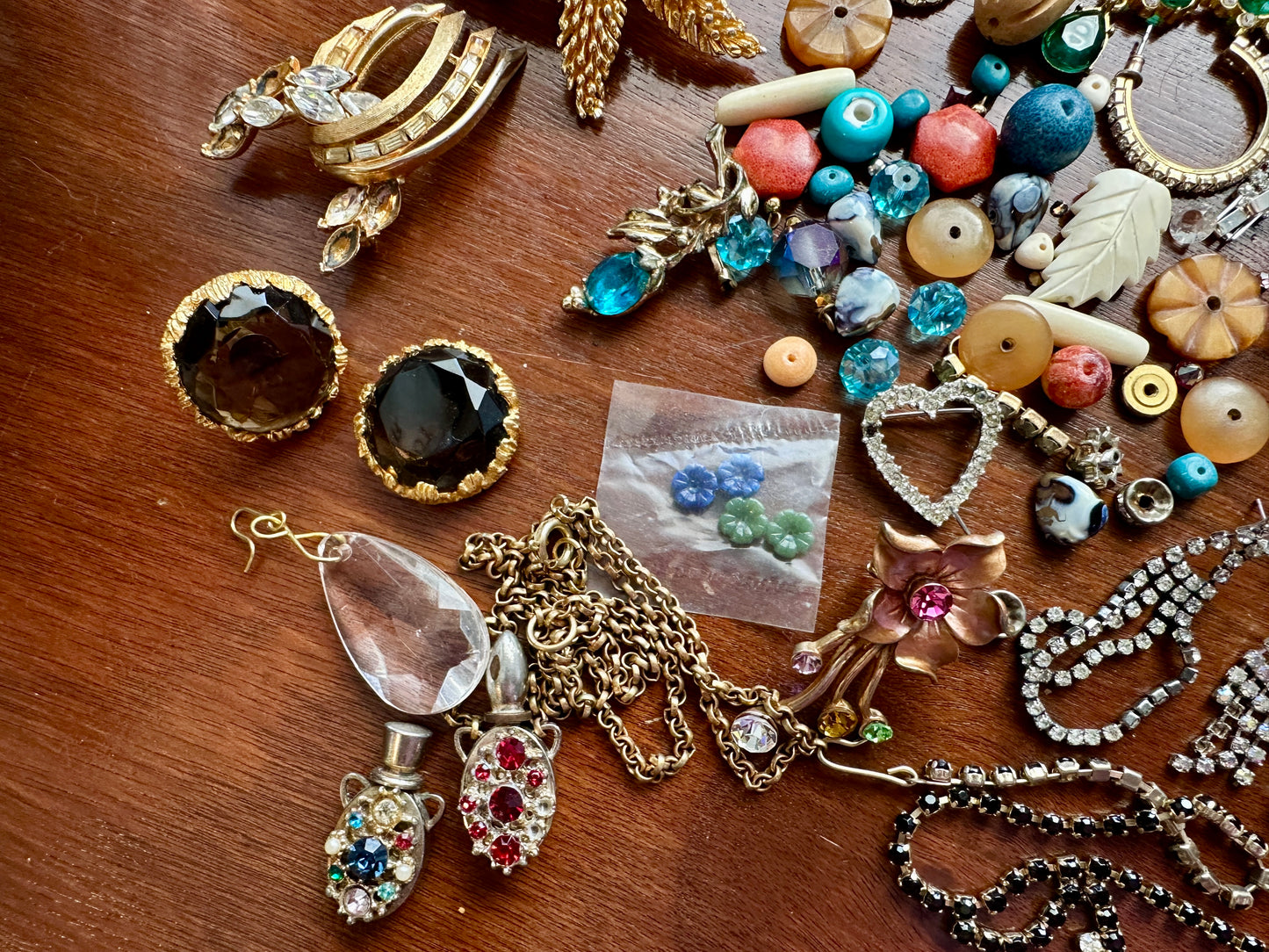Vintage Jewelry Lot Rhinestone Bead Harvest Craft Cabochon Stone Broken