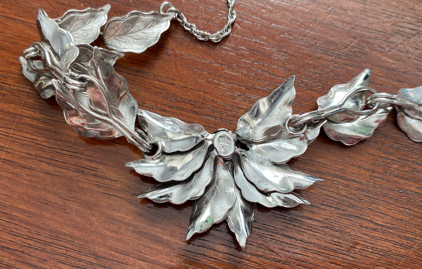 Vintage Signed Wells Sterling Silver 925 Leaf Adjustable Necklace