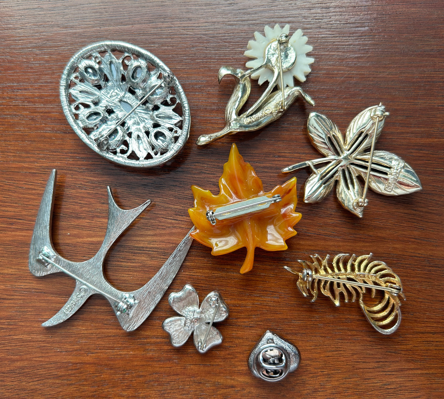 Vintage Lot of Designer Signed Brooches Avon Sarah Coventry Monet Flowers Bird