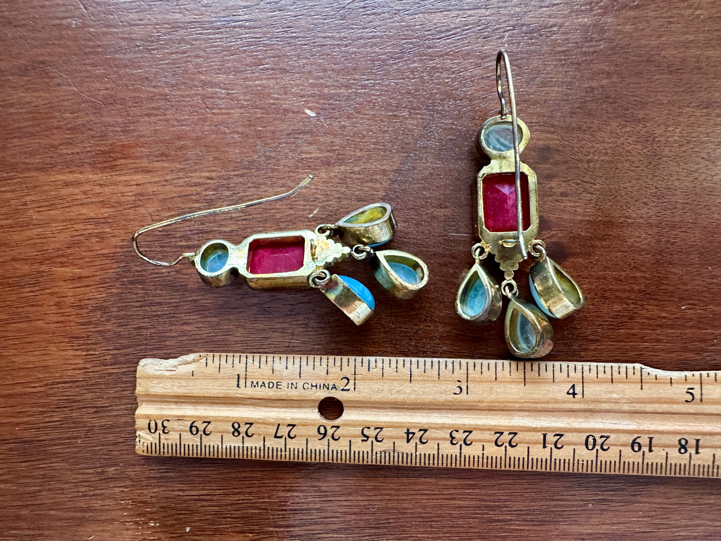 Gold Plate Simulated Raw Ruby Quartz Dangly Drop Pierced Earrings