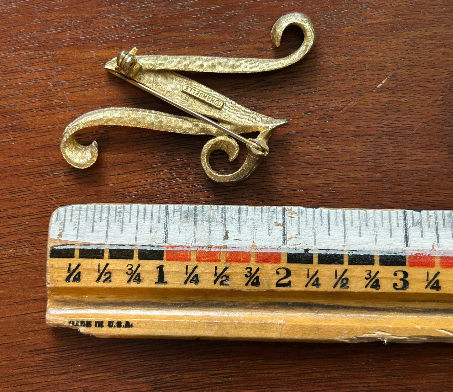 Vintage Mamselle Gold Tone 'N' Initial Letter Large Brooch Pin