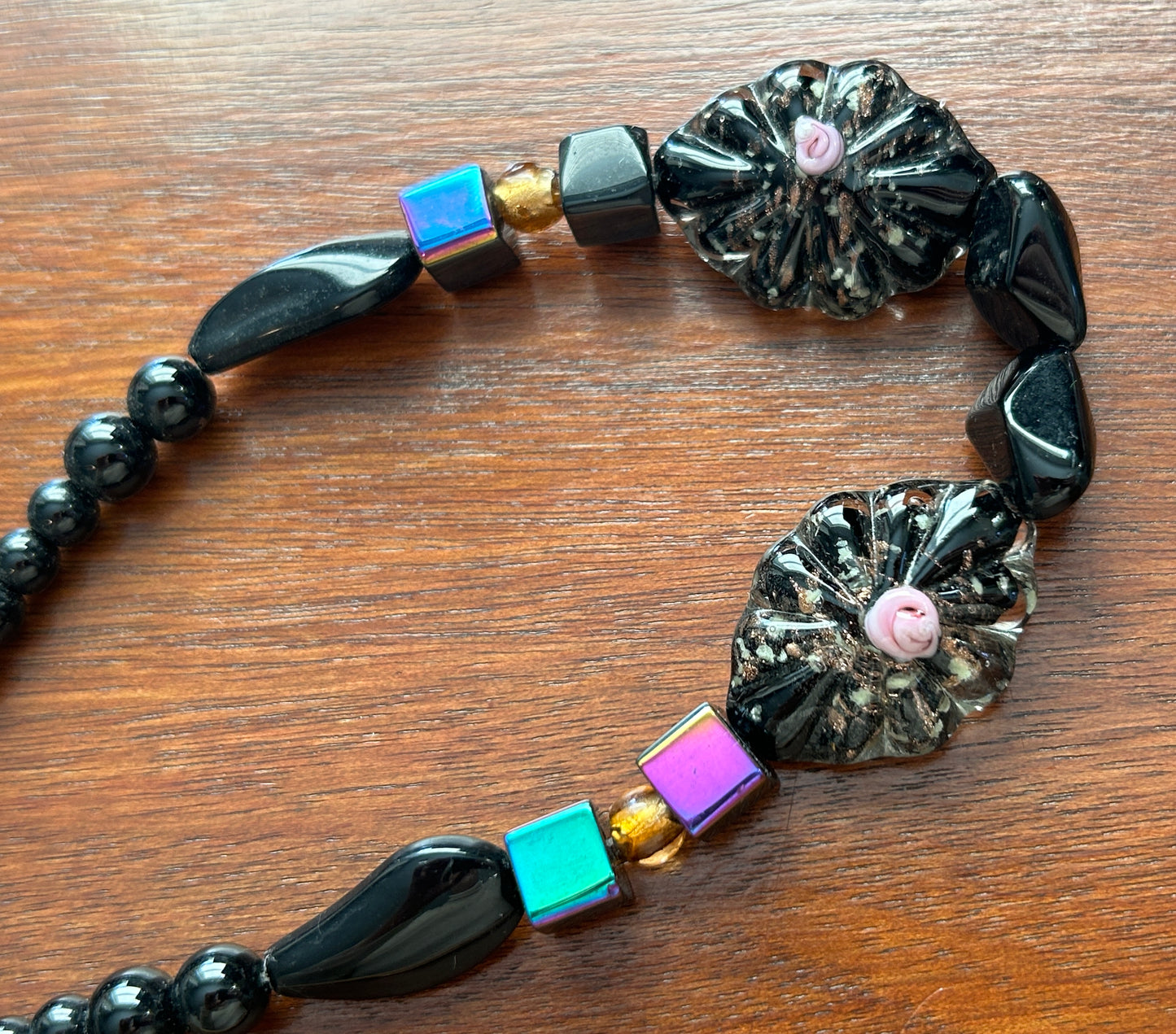 Vintage Aurora Borealis Glass Bead Art Glass Black Flower Necklace