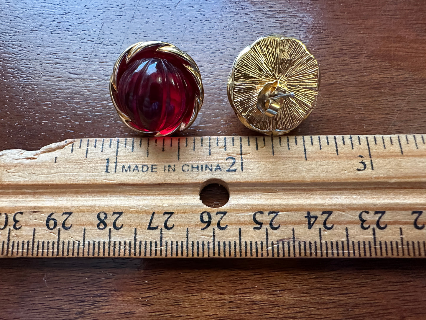 Vintage Avon Red Ribbed Cabochon Gold Tone Pierced Earrings