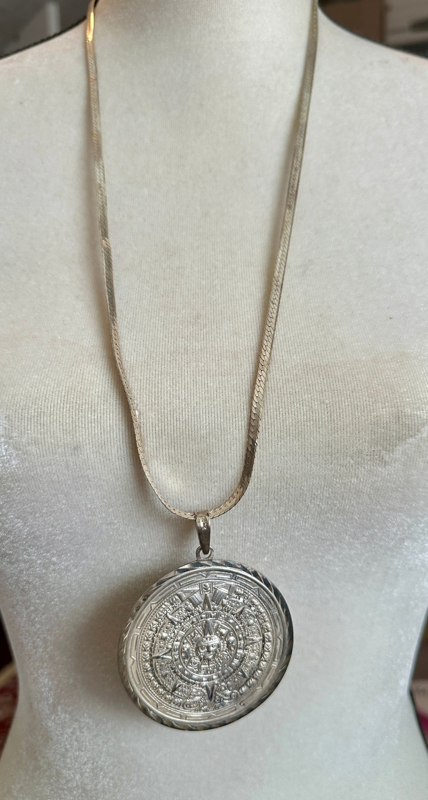 Large Reversible Vintage Sterling Silver 925 Mayan Calendar Pendant Necklace