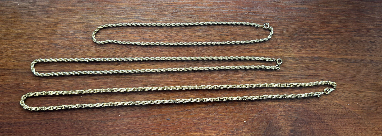 Lot of 3 Varying Length Gold Tone Rope Twist Chain Necklaces