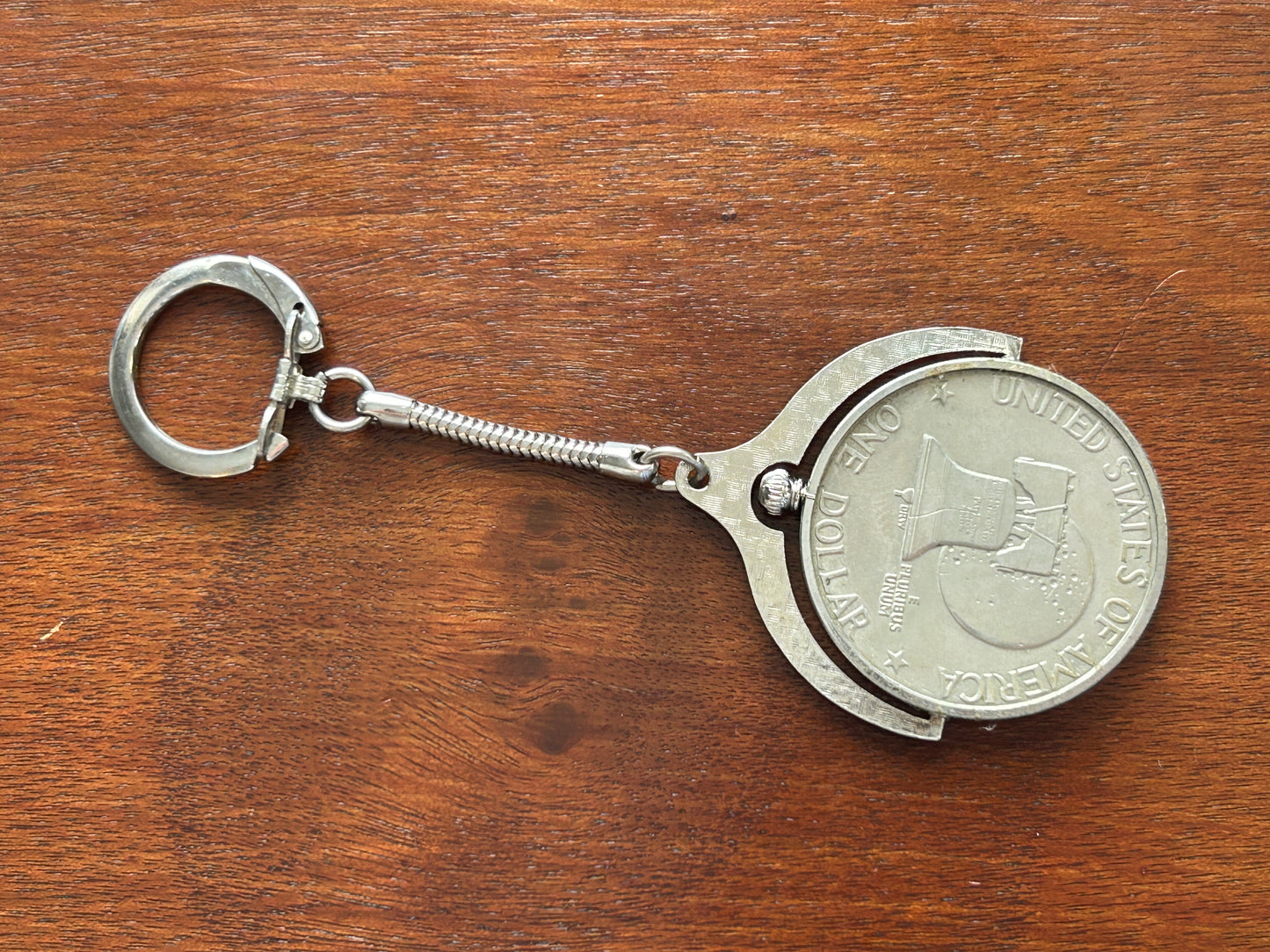 Vintage Silver Tone Over Sized Quarter Reversible Key Chain
