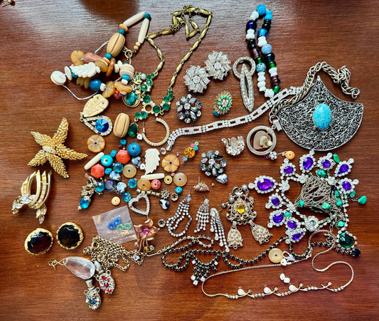 Vintage Jewelry Lot Rhinestone Bead Harvest Craft Cabochon Stone Broken