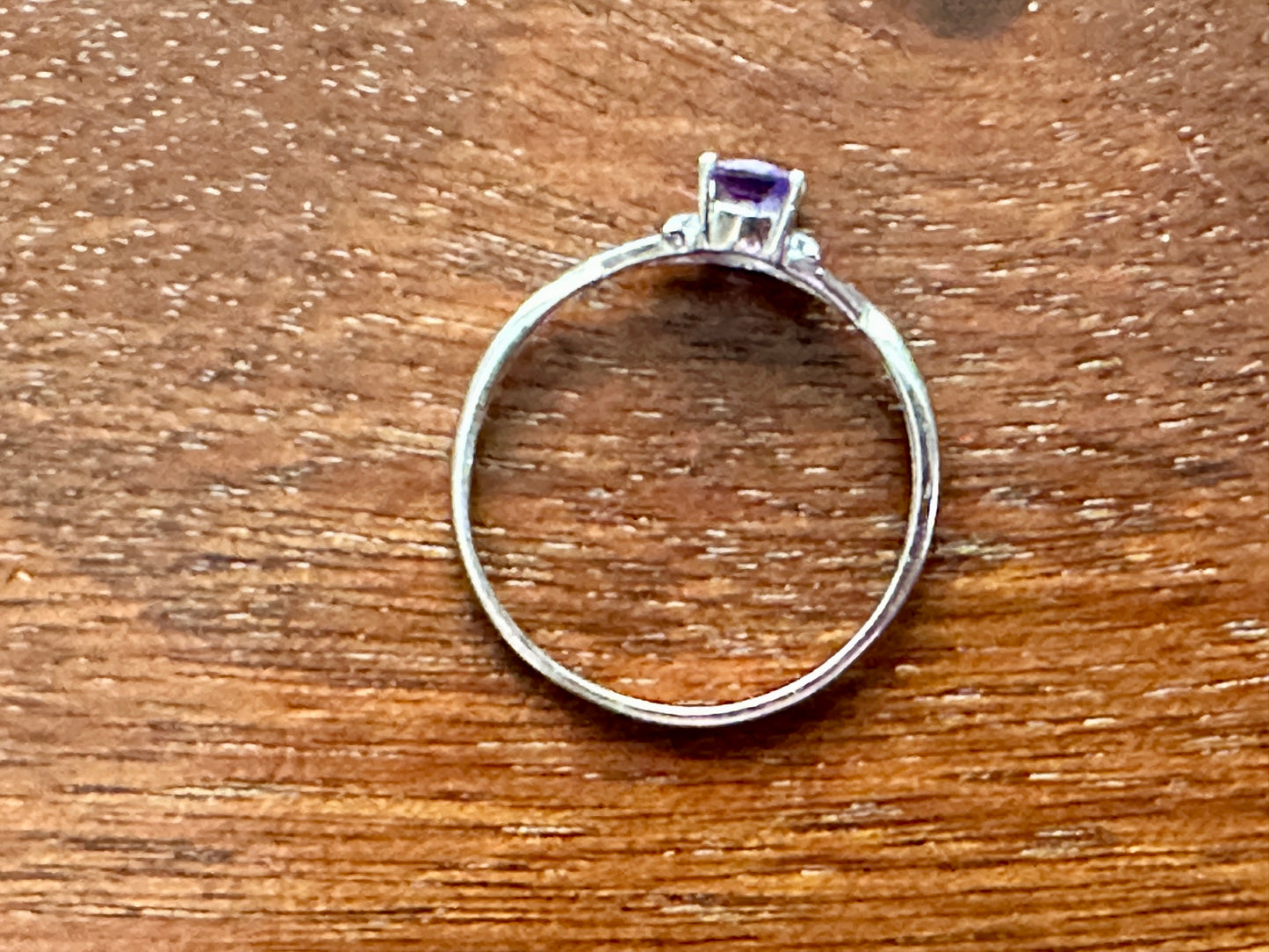 10k White Gold Oval Amethyst Ring Sz 6.75 Signed CTD