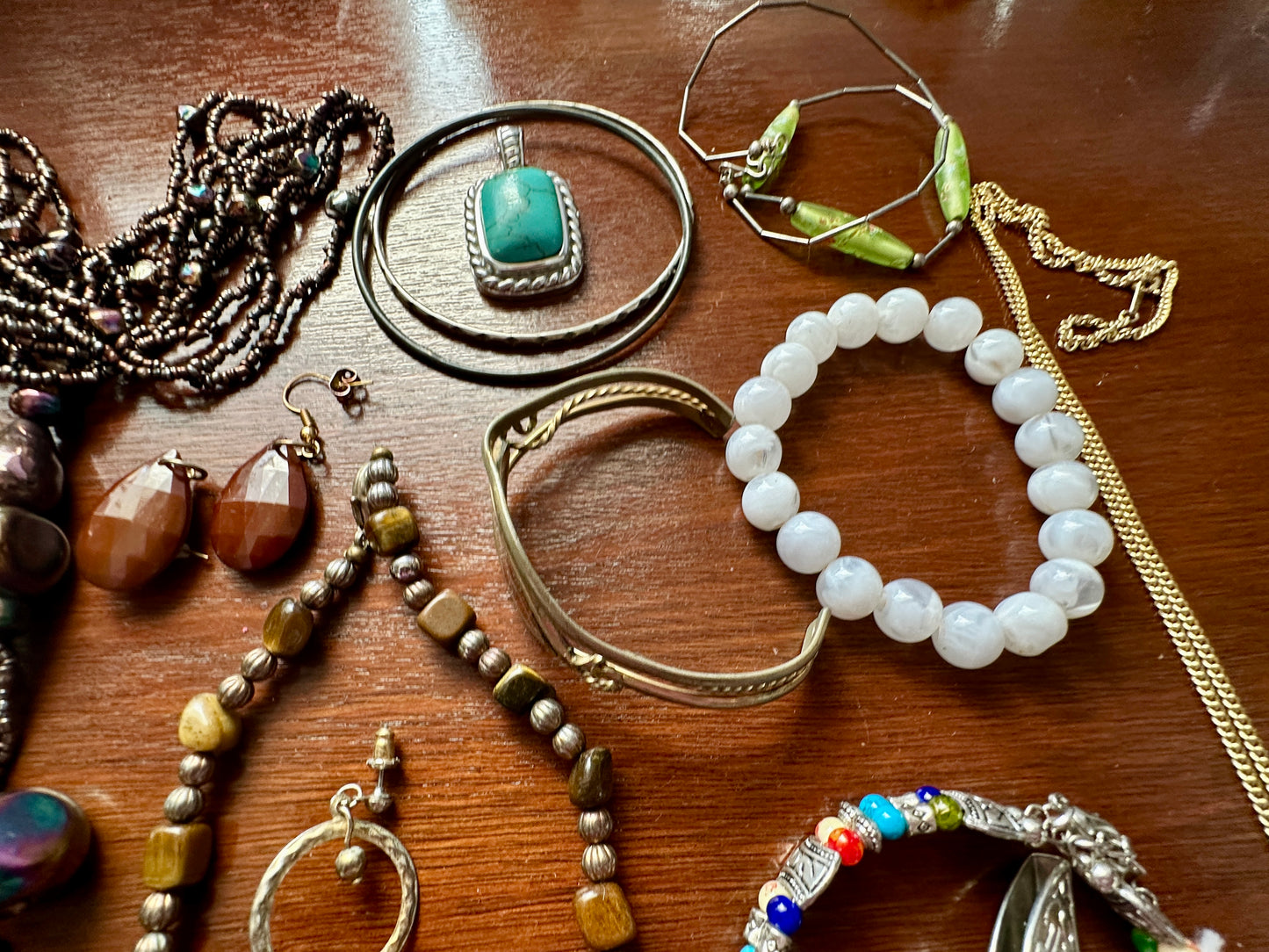 Earth Tone Jewelry Lot Shell Beads Faux Turquoise Necklace Bracelets Earrings