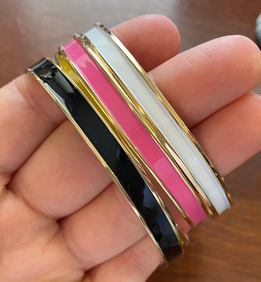 Lot of 4 Vintage Napier Gold Tone Multicolored Bangle Bracelets Enamel