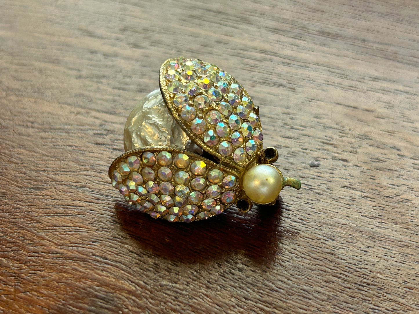 Vintage Signed Weiss AB Aurora Borealis Rhinestone Baroque Pearl Ladybug Brooch