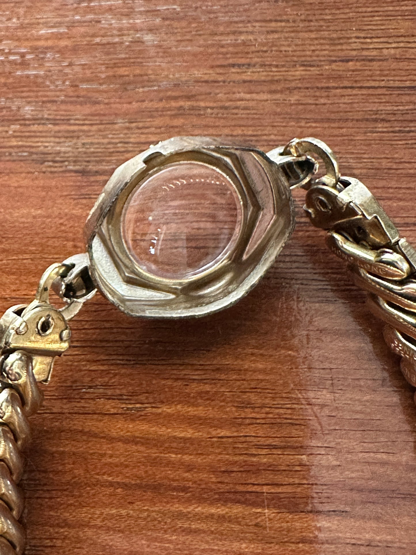 Vintage Womens Gold Tone Timex Manual Wind Wristwatch Watch