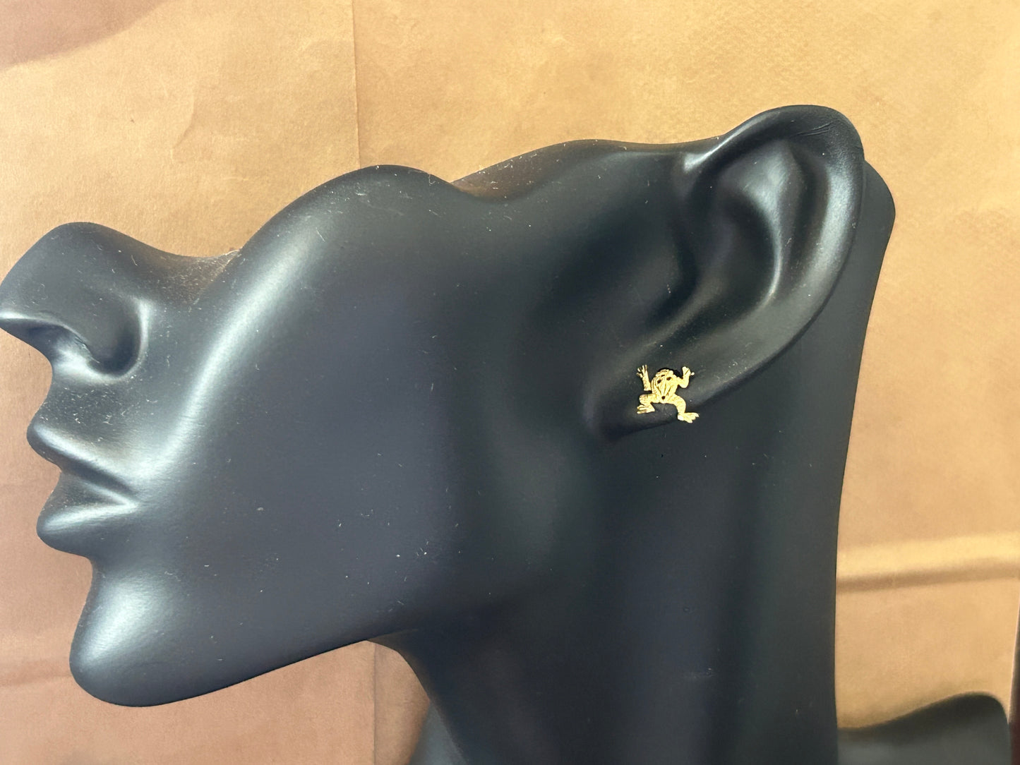 14k Yellow Gold SINGLE Textured Frog Stud Pierced Earring